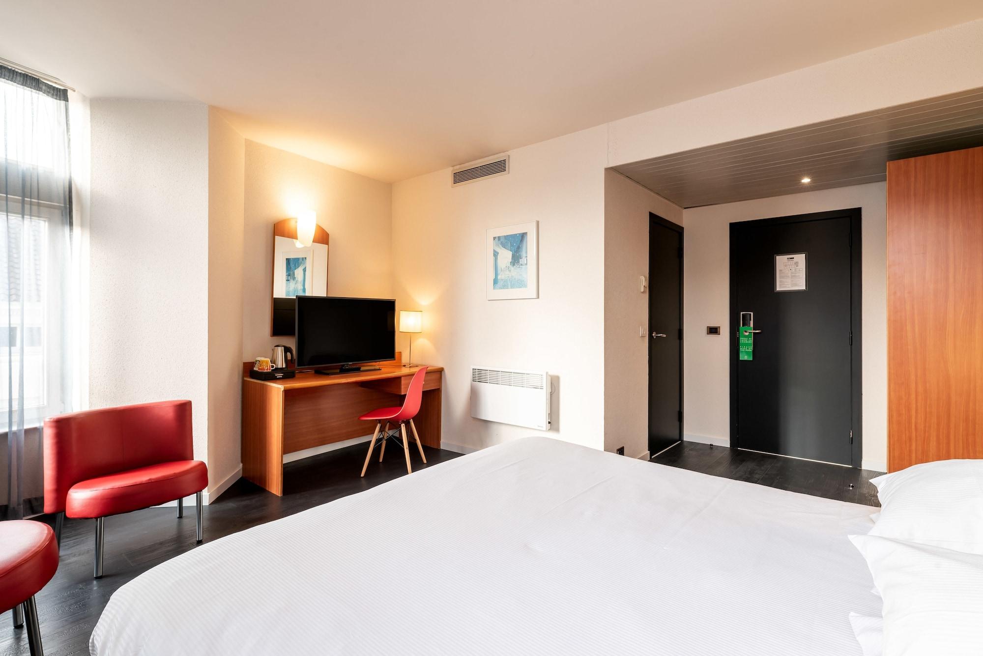Aris Grand Place Hotel Брюксел Екстериор снимка